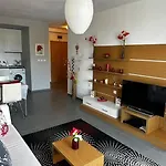 In Paradise View Complex Apartment *