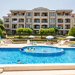 Apartment In Paradise View Complex Sosopol
